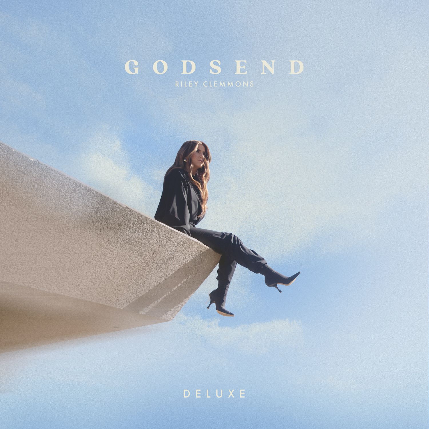 RILEY CLEMMONS TEAMS UP WITH BRETT YOUNG FOR DUET “GODSEND